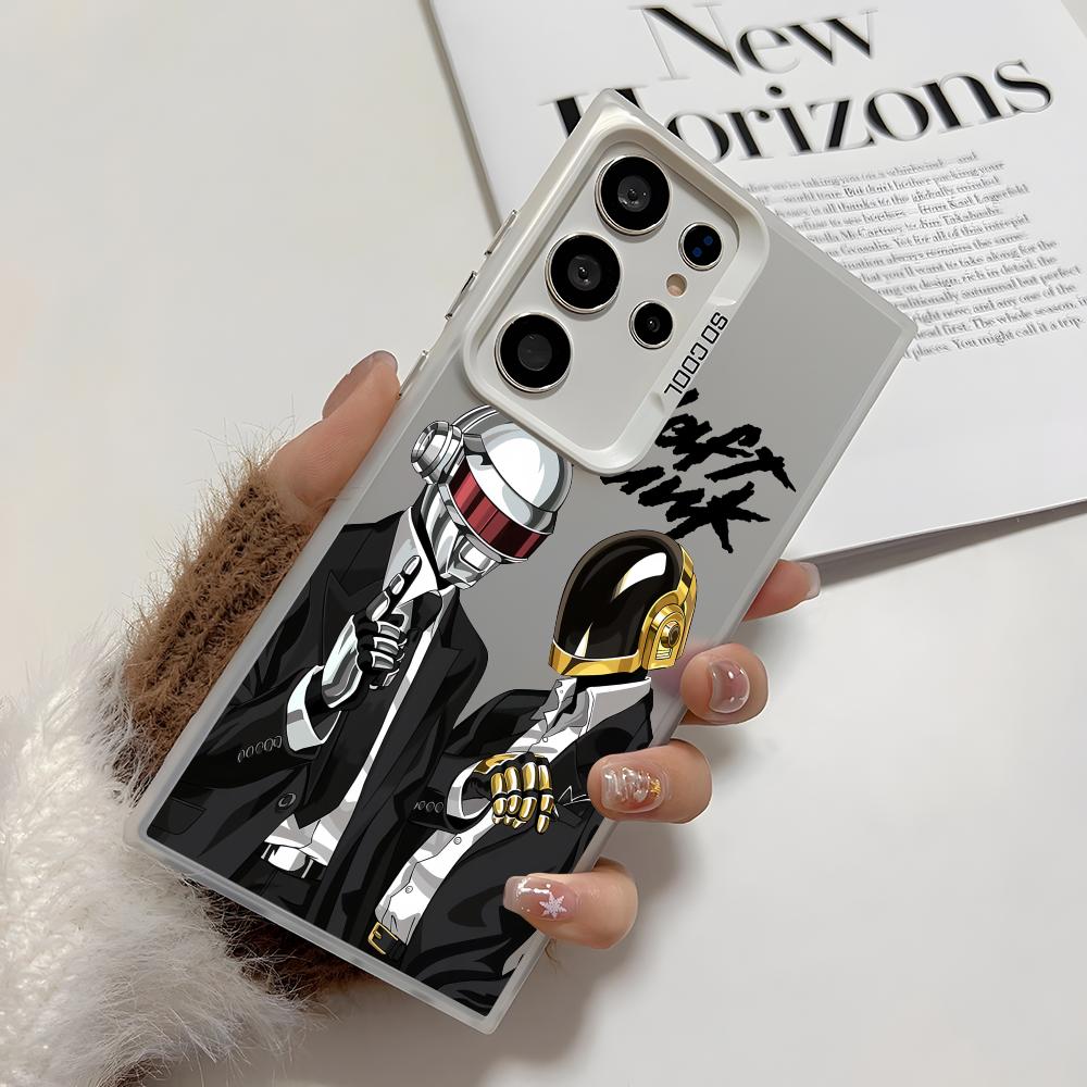 غطاء هاتف بتصميم فرقة دافت بان - مراجعة Samsung Accessories Phone وسعره