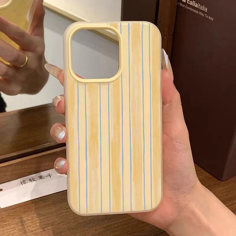 غطاء هاتف أنيق بخطوط صفراء لسا - مراجعة Yellow Phone Accessories وسعره