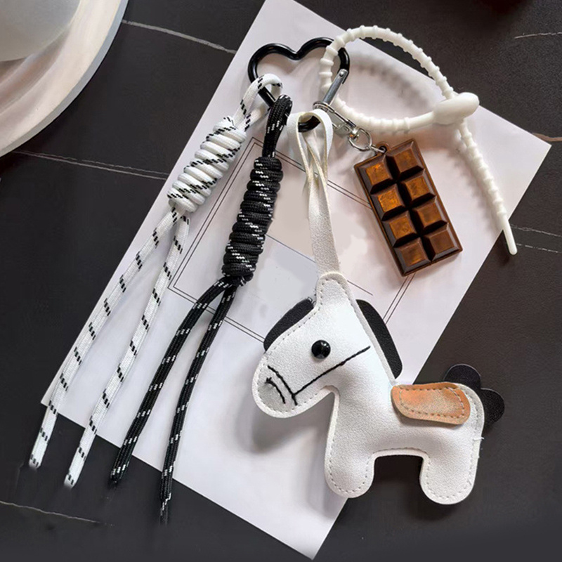 جديد INS نمط الجلود الحصان الع - مراجعة Phone Accessories From China وسعره
