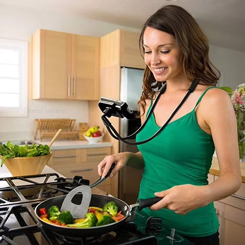 حامل هاتف محمول مرن للتعليق حو - مراجعة Neck Hanging Phone Holder وسعره